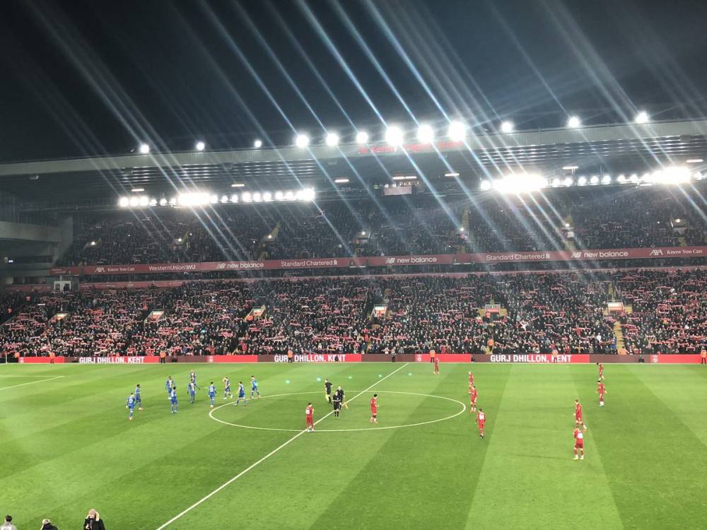 德尚：于帕是最好的后卫之一，他是否续约对法国队都没问题（德尚：于帕是顶级后卫，续约与否都不影响法国队）