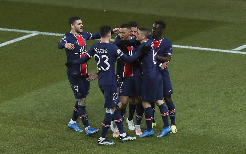 如果这些足球运动员出生于香港②（假如这些足球运动员都出生在香港②）