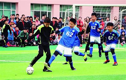 迪格雷戈里奥：今天我们只是缺少进球；依然梦想入选意大利队（迪格雷戈里奥：这场只差临门一脚，仍盼披上意大利战袍）